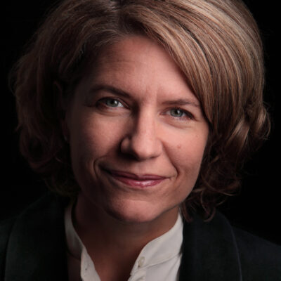 Head shot of Kristin Totten