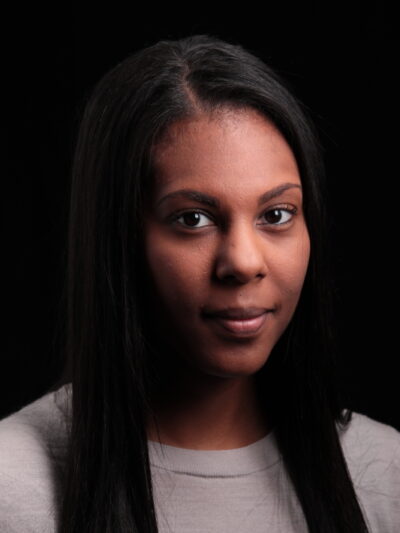 Head shot of Kim Buddin