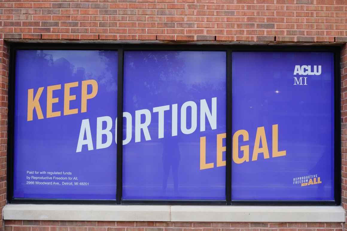 window wrap says keep abortion legal