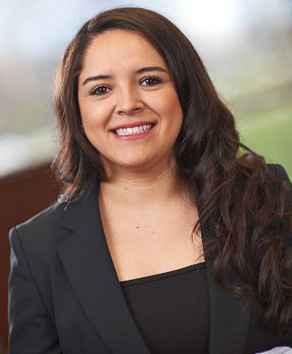 Head shot of Monica Andrade