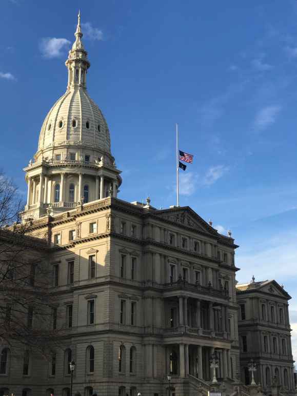 Michigan state capitol building side angle