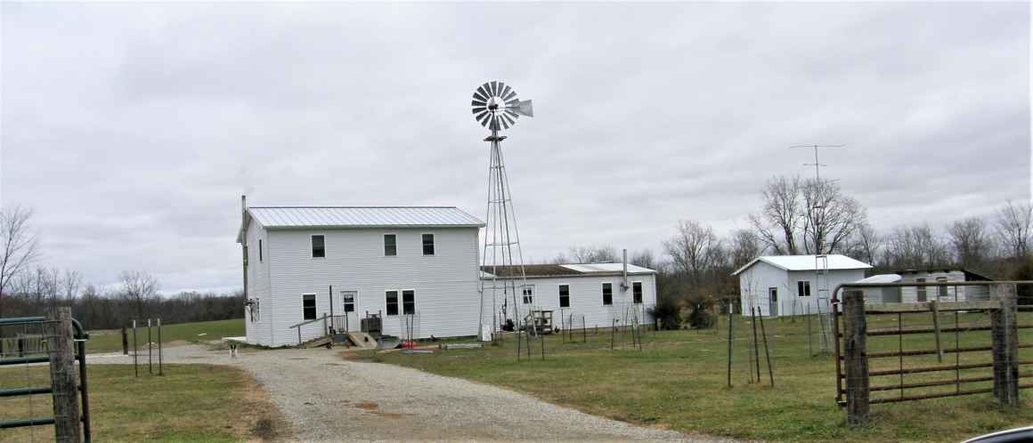 Lenawee County Amish home